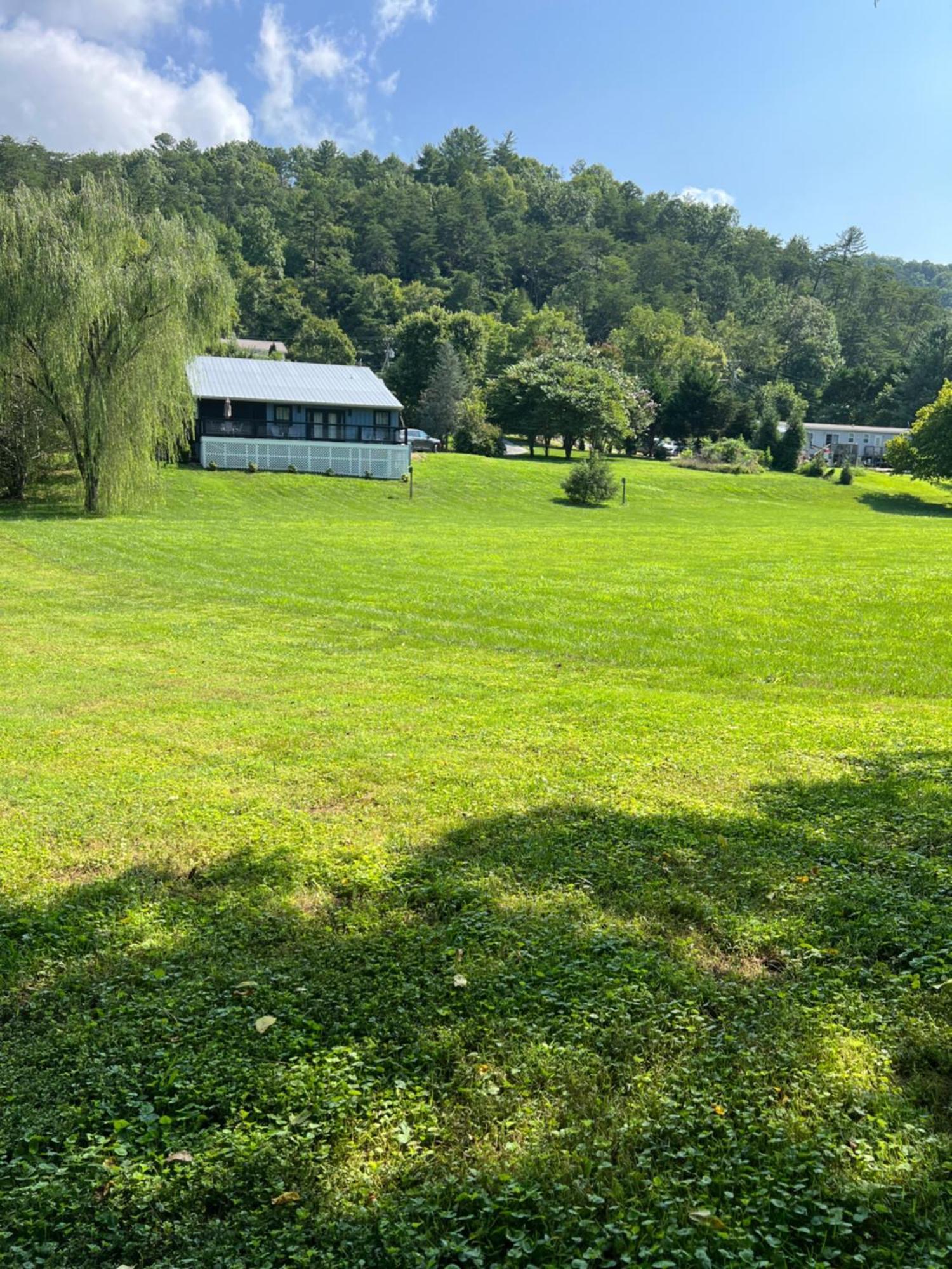 Firefly Fields 2-Acres With Guest House, Game Room, Mountain & River Views Sevierville Exterior photo